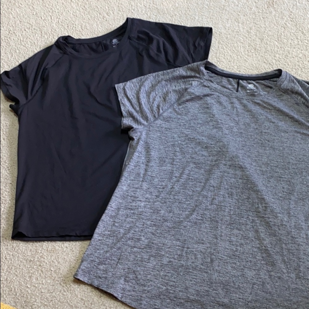 Champions short sleeve shirts (2) size L GUC